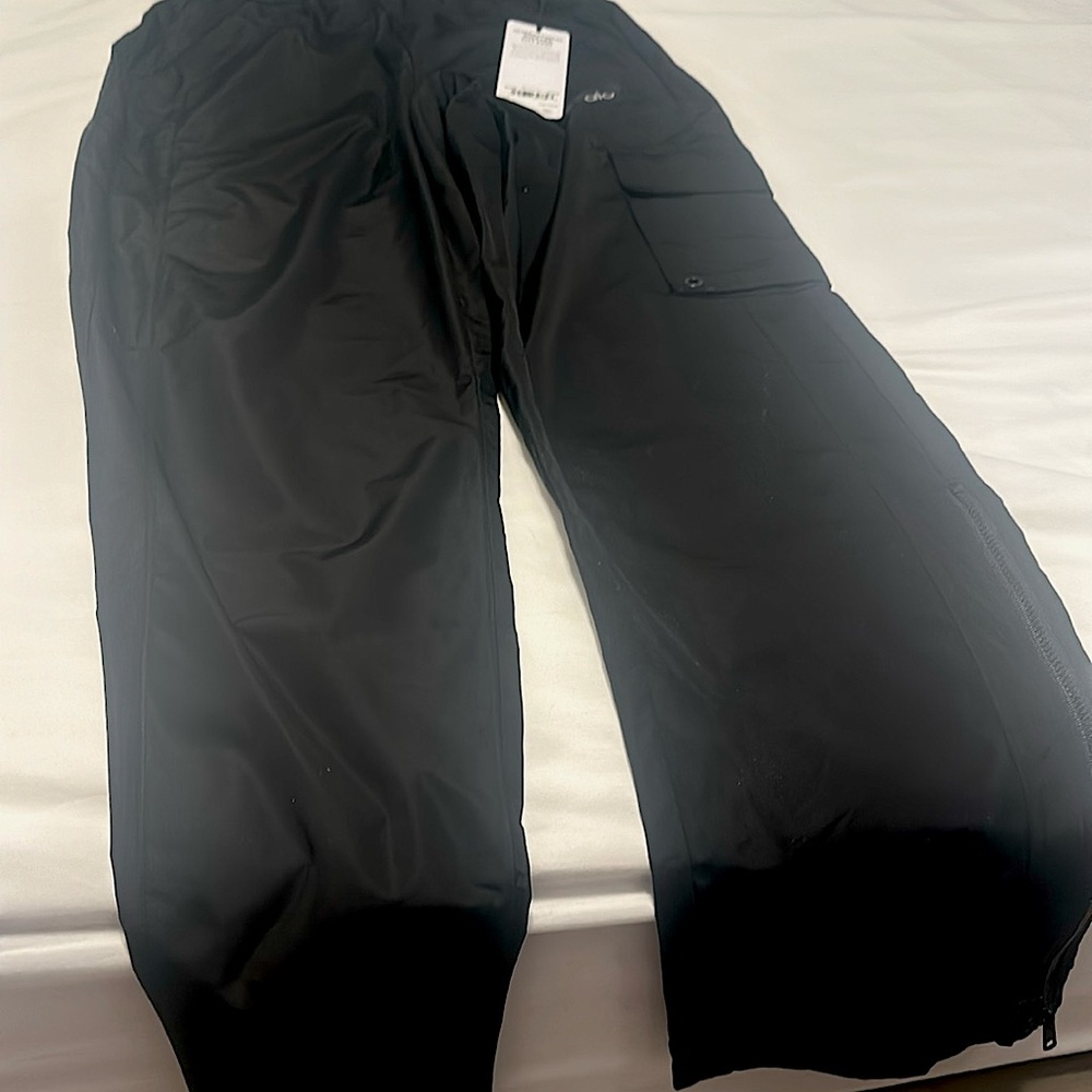 Alo ,Aloyoga .com ,International wide leg city pant